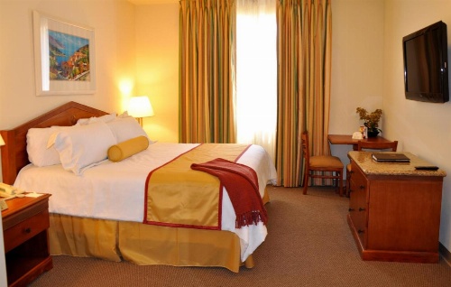 Club de Soleil All-Suite Resort image 16
