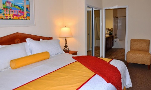 Club de Soleil All-Suite Resort image 18